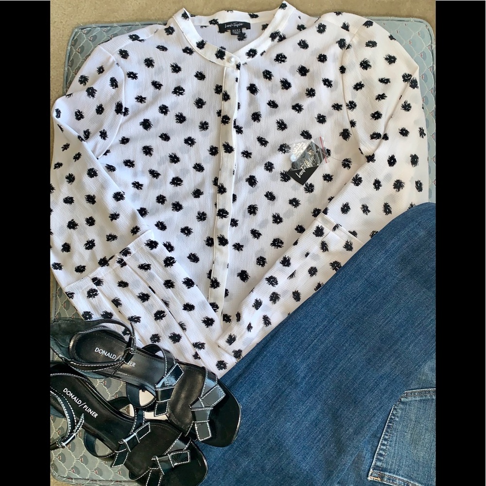 NWT!  Black & white top with a hint of sparkle